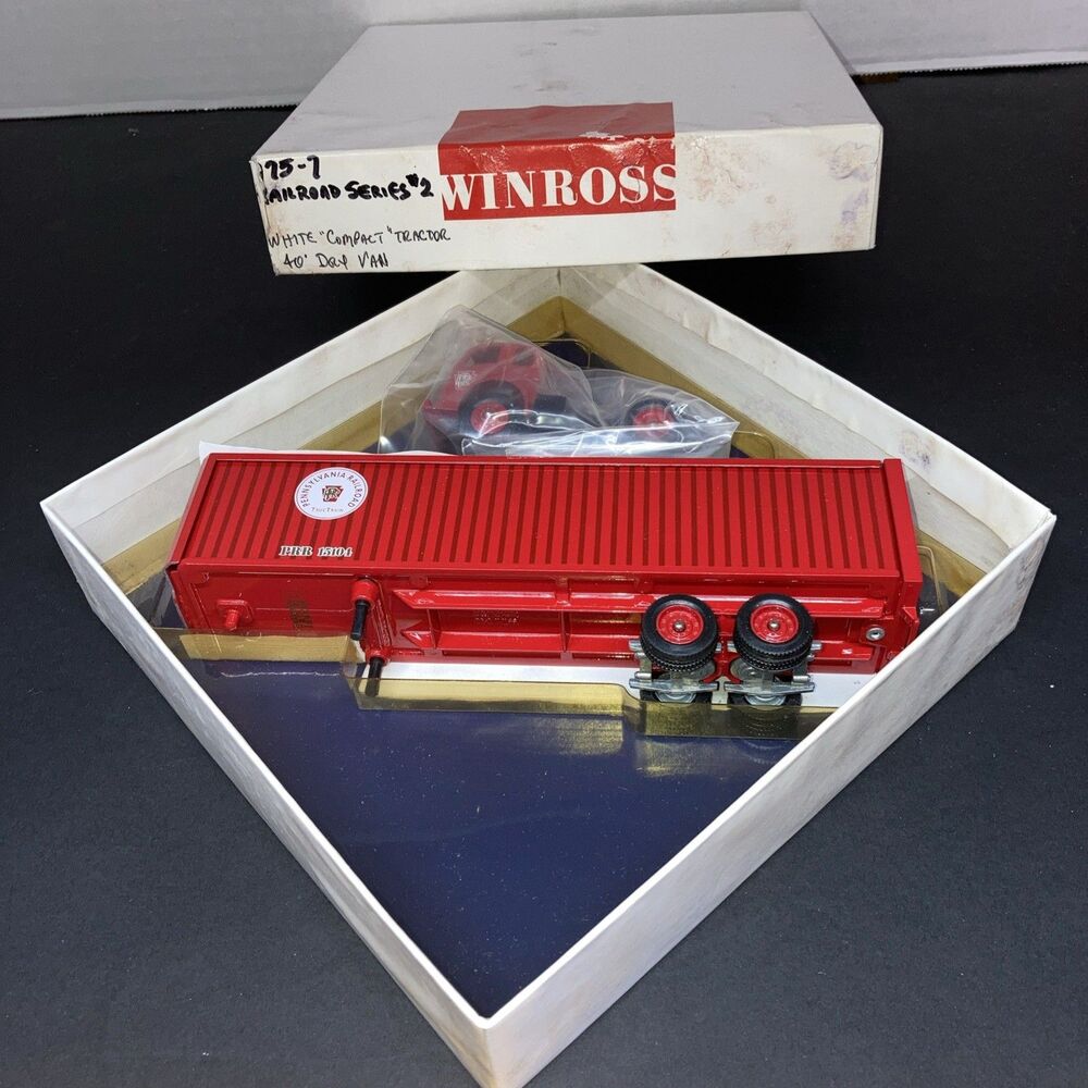 Winross Pennsylvania Railroad Tractor Trailer PRR 15104 TrucTrain 1:64 MIB